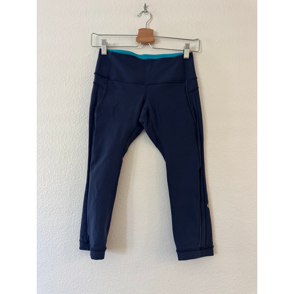 Lululemon‎ Pace Rival Crop Leggings Mesh Panels Size 4 Navy Blue good